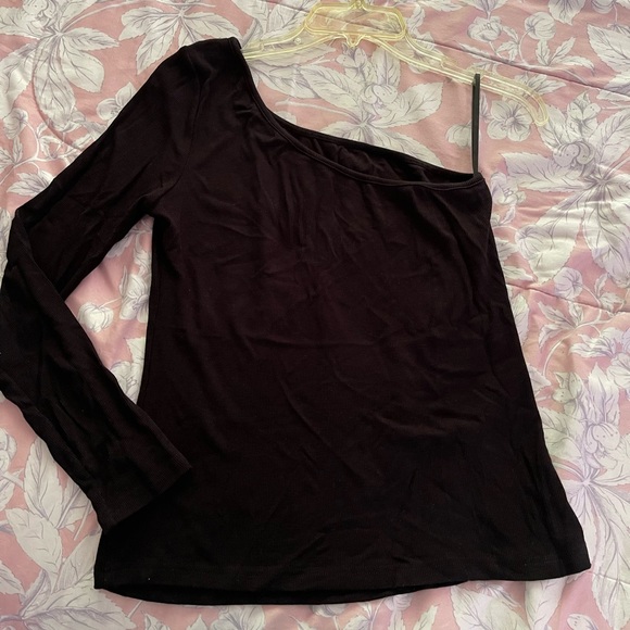 one armed shirt ! - Picture 3 of 4